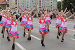 Zdjęcie na https://www.viapoland.com/ - portal informacyjny: Śląsk Kraina Wielu Kultur - przemarsz barwnego korowodu ulicami Raciborza