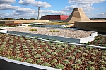 Zdjęcie na https://www.viapoland.com/ - portal informacyjny: Zielona przestrze&#324; na dachu Centrum Nauki Kopernik