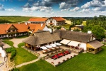 Zdjęcie na https://www.viapoland.com/ - portal informacyjny: W &#347;wiecie wina - G&#322;&#281;boczek Vine Resort&amp;SPA