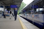 Zdjęcie na https://www.viapoland.com/ - portal informacyjny: mObywatel zamiast dowodu podczas podroży pociągiem