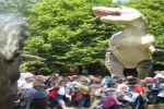 Zdjęcie na https://www.viapoland.com/ - portal informacyjny: Dinozaury żyją!