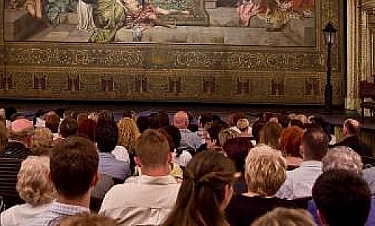 Krakowski teatr dziękuje widzom i zaprasza na nowy sezon!