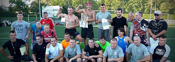CrossFit - ciągle zmieniany trening coraz bardziej popularny w Polsce